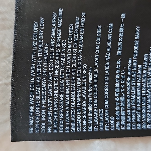 Volcom maroon crop top - Picture 6 of 6